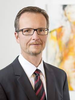 DR. IUR. STEPHAN ZIMMERLI attorney